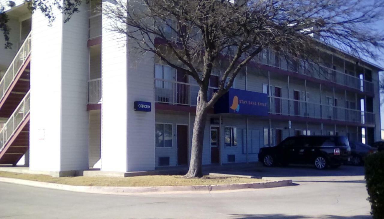 Intown Suites Extended Stay Lewisville Tx Valley View Dr Dış mekan fotoğraf